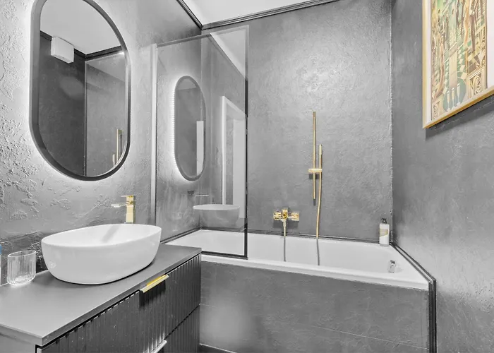 Lam Art Deco Castle View - Ac - Balcony * Bratislava