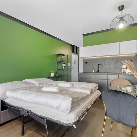 Lam Art Deco Castle View - Ac - Balcony Bratislava