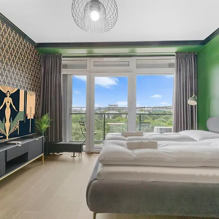 Lam Art Deco Castle View - Ac - Balcony Bratislava